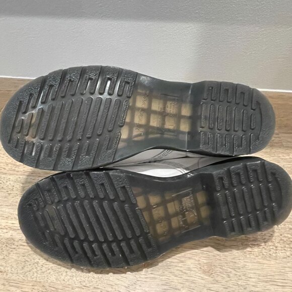 Dr Marten's Women''s White Lace Up Boots, Size 9, GUC - Picture 3 of 9